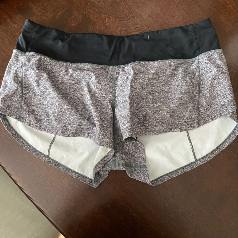 Gray lulu shorts.